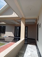 EXPRESS O 91708 Rumah Sriwijaya 12a Syariah