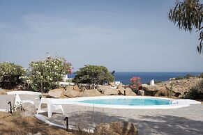 Bougainvillea Comfort Villa Mykonos