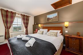 The Red Admiral Hotel