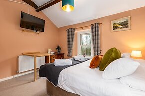 The Red Admiral Hotel