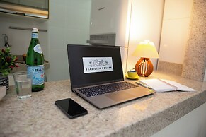 20 m from the beach in the center of Guarapari - Brazilian Corner