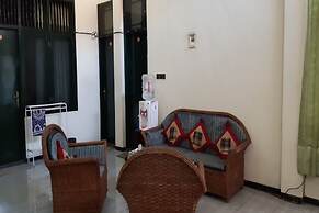 OYO 2342 Asti Residence 1