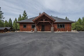 Chateau Fortine Retreat for 6!