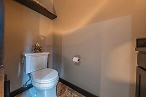 Chateau Fortine Retreat for 6!