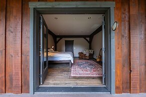 Chateau Fortine Retreat for 6!