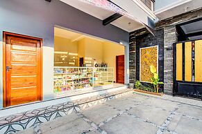 OYO 94124 Ekslusive Double'n