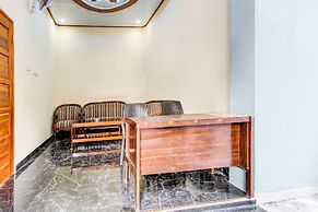 OYO 94124 Ekslusive Double'n