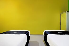 Hotel O Jalan Slamet Riyadi Near Bandara Adi Soemarmo Formerly Amanah 