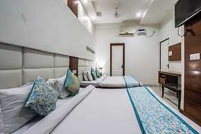 Goroomgo Namaskar Residency Amritsar