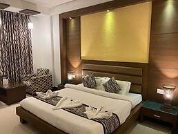 Goroomgo Namaskar Residency Amritsar