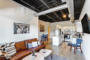 Modern Nashville Condo: 5 Mi to Downtown!