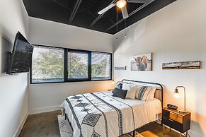Modern Nashville Condo: 5 Mi to Downtown!