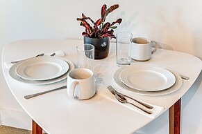 Modern Nashville Condo: 5 Mi to Downtown!