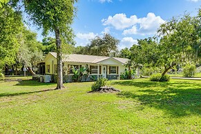 Welcoming Bartow Home Near Family Attractions!