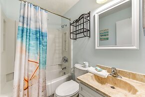 1/2 Mi to Folly Field Beach: Condo w/ 2 Pools