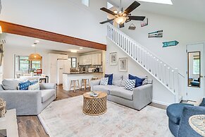 Walk to Towamensing Trails Beach: Home w/ Hot Tub!