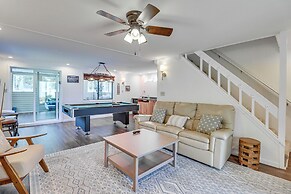 Walk to Towamensing Trails Beach: Home w/ Hot Tub!