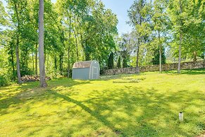 Candler Home w/ Porch & Backyard: Near Asheville!
