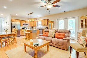 Candler Home w/ Porch & Backyard: Near Asheville!