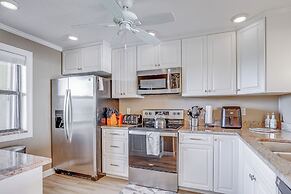 Oceanfront Fort Pierce Condo: Pool & Beach Access!