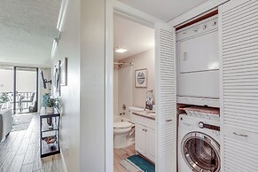 Oceanfront Fort Pierce Condo: Pool & Beach Access!