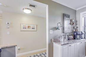 Oceanfront Fort Pierce Condo: Pool & Beach Access!