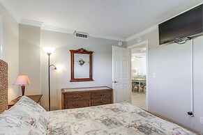 Oceanfront Fort Pierce Condo: Pool & Beach Access!