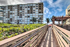 Oceanfront Fort Pierce Condo: Pool & Beach Access!