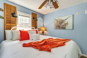 7 Mi to Carters Lake: Cabin w/ Pond & Pedal Boat!