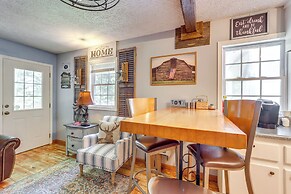 7 Mi to Carters Lake: Cabin w/ Pond & Pedal Boat!