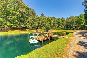 7 Mi to Carters Lake: Cabin w/ Pond & Pedal Boat!