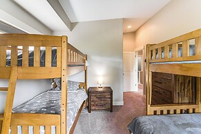 Central Fraser Vacation Rental w/ Private Hot Tub!