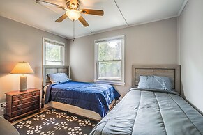 Sunny Warner Robins Home ~ 1 Mi to Robins Afb!