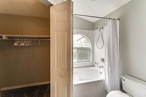 Patio, Yard & Grill: Deltona Vacation Rental!