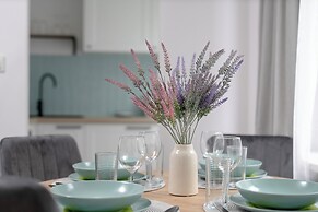 Poznan Apartment By the Park by Renters