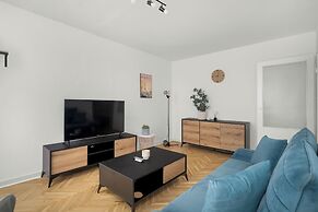 Poznan Apartment By the Park by Renters