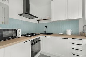 Poznan Apartment By the Park by Renters
