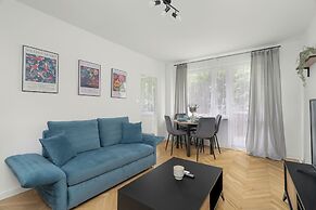 Poznan Apartment By the Park by Renters