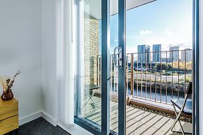 Hilltop Serviced Apartments - Salford