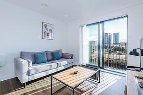 Hilltop Serviced Apartments - Salford