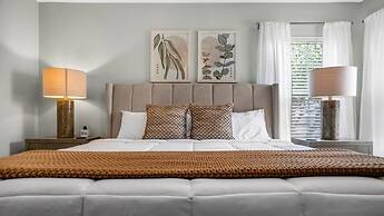 Lovely 7 Bed Pool Home With Game Room-8510phd 7 Bedroom Home by RedAwn