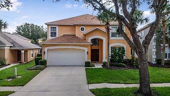 Lovely 7 Bed Pool Home With Game Room-8510phd 7 Bedroom Home by RedAwn