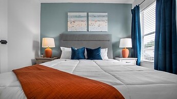 Lovely 7 Bed Pool Home With Game Room-8510phd 7 Bedroom Home by RedAwn