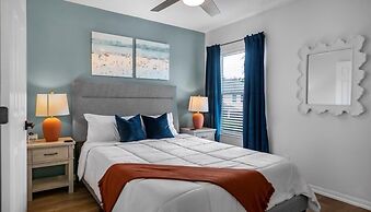 Lovely 7 Bed Pool Home With Game Room-8510phd 7 Bedroom Home by RedAwn