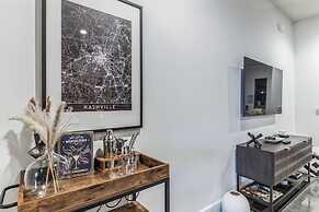 1 BDR Loft Close to Vanderbilt Hospital