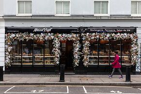 Alba Place III by Onefinestay