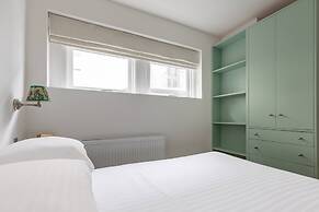 Alba Place III by Onefinestay