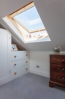 Afghan Road by Onefinestay