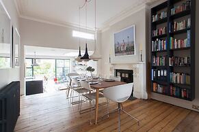 Ardilaun Road by Onefinestay