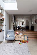 Ardilaun Road by Onefinestay